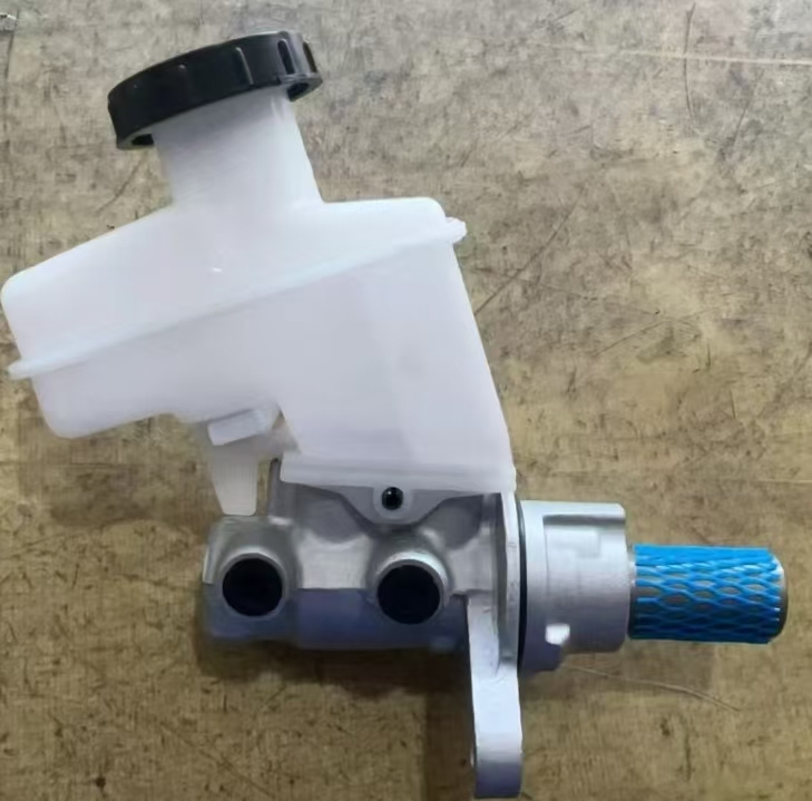 Factory Supply Brake Master Cylinder 51100-65jb0 for Nassian