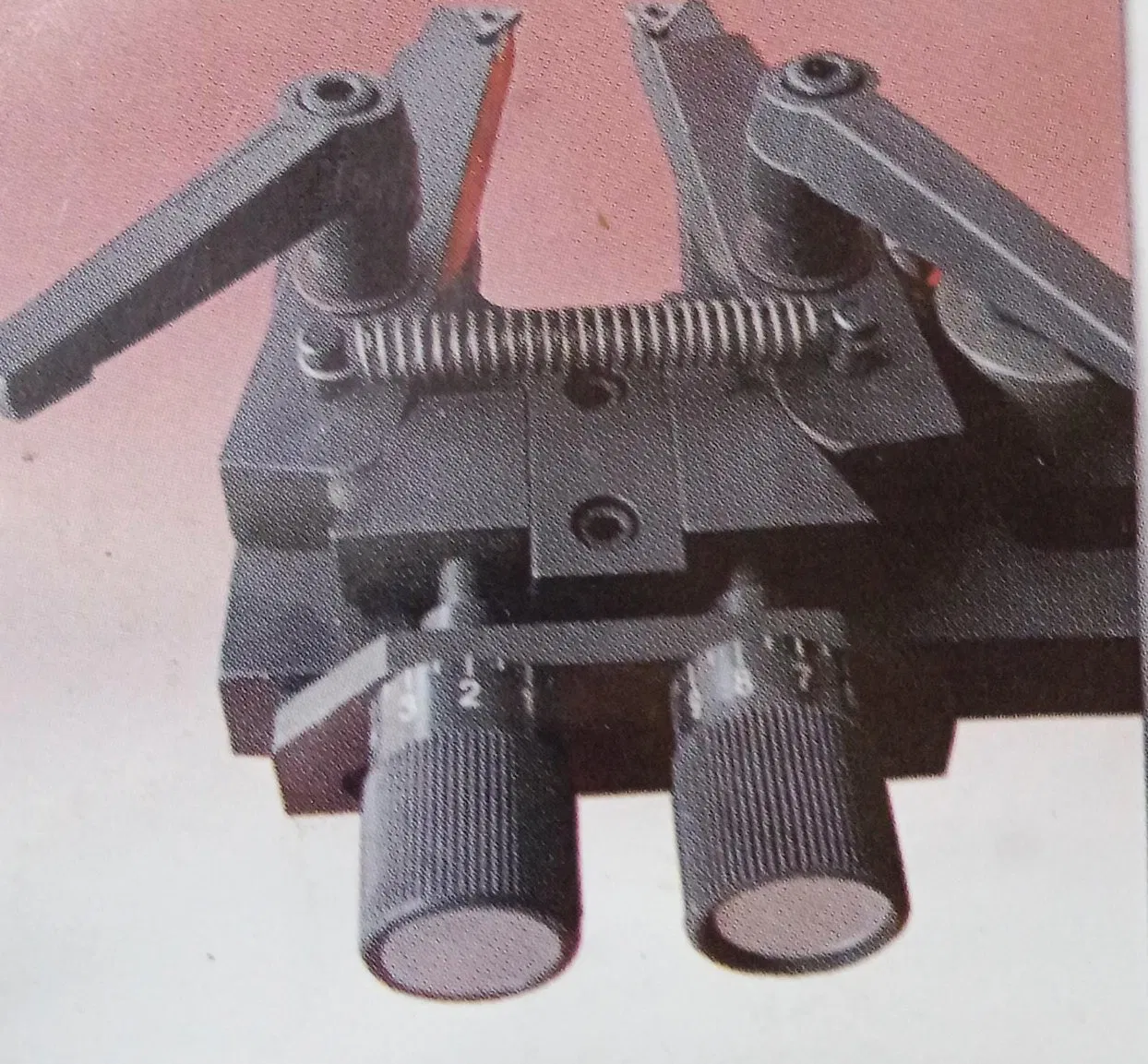 Brake Drum Disc Lathe Two Spindle Brake Disc Brake Drum Cutting Dt8445A