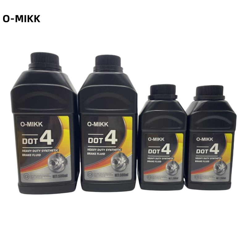 High Quality DOT4 Car Brake Fluid Low Price Liquid Type Brake Fluid