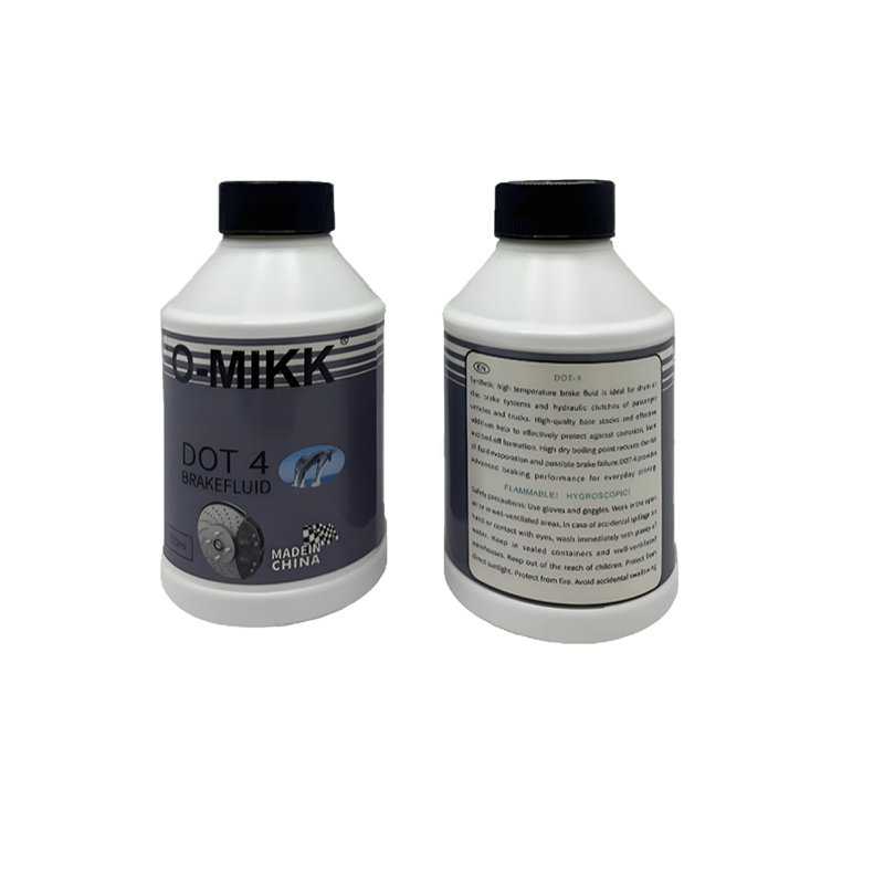 Car Care Clutch High Performance Brake Fluid DOT4 Lubricant Oil